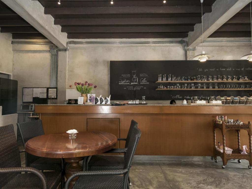 Intown Residence Бангкок Экстерьер фото