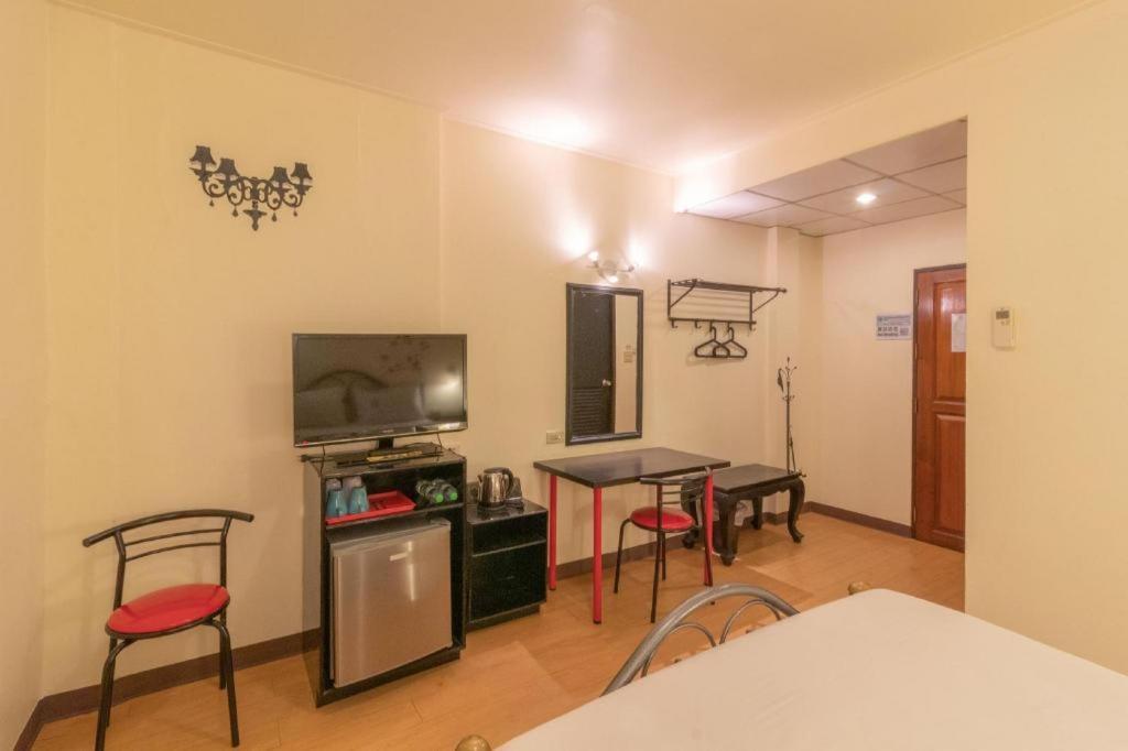 Intown Residence Бангкок Экстерьер фото